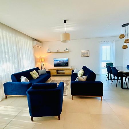 M&E Premium Apartments - San Pietro Durrës Exteriör bild