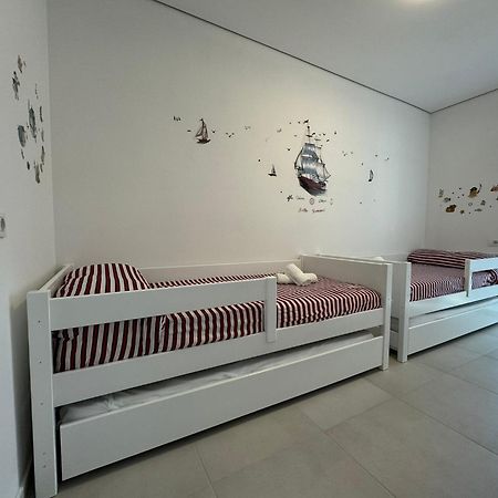 M&E Premium Apartments - San Pietro Durrës Exteriör bild