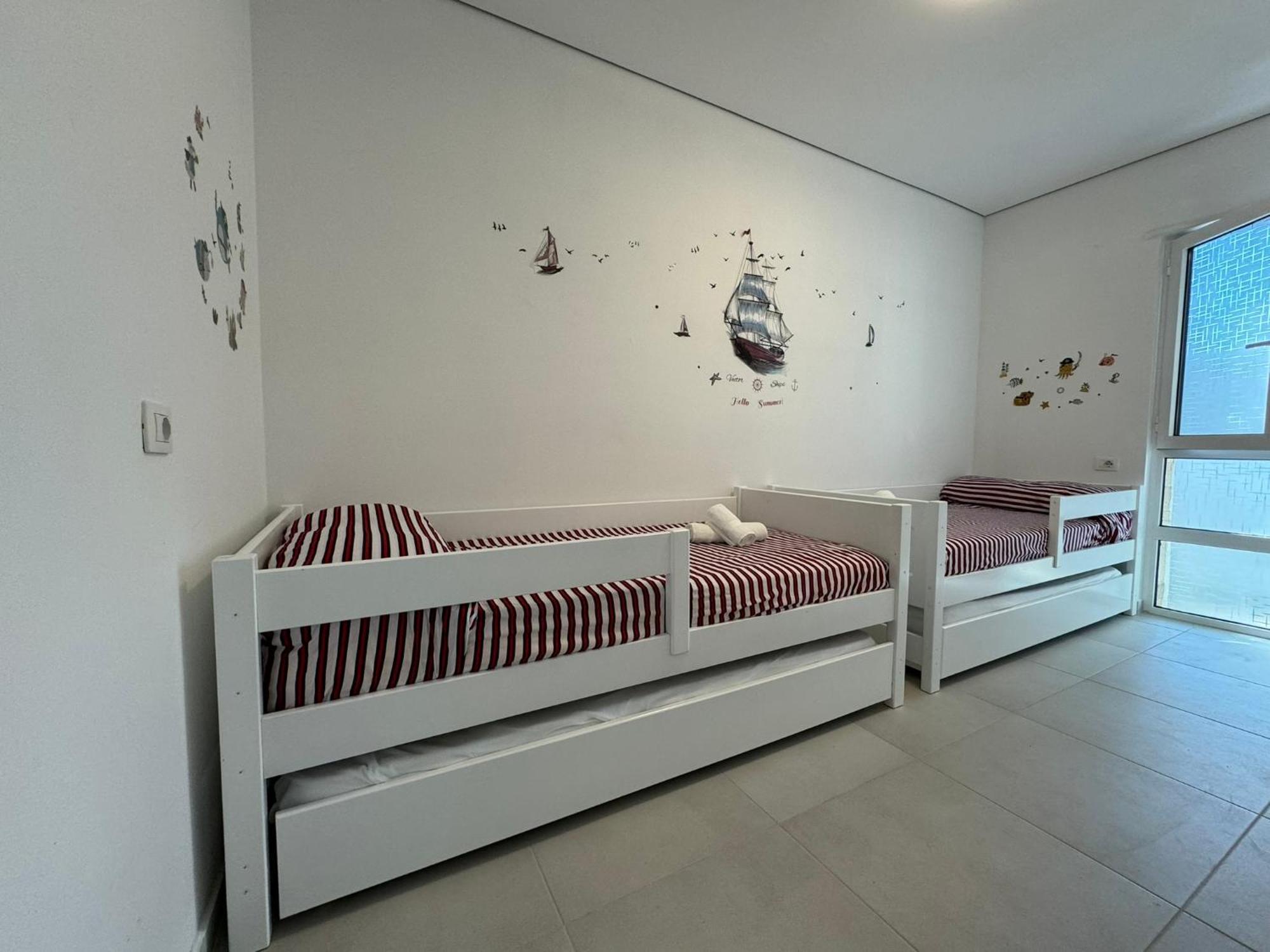 M&E Premium Apartments - San Pietro Durrës Exteriör bild